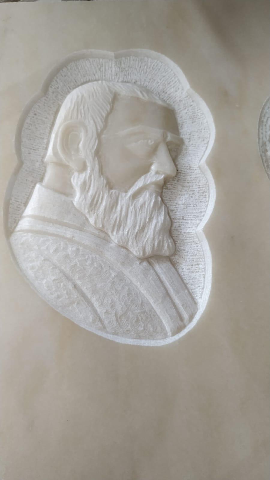 Padre Pio, sagomato
